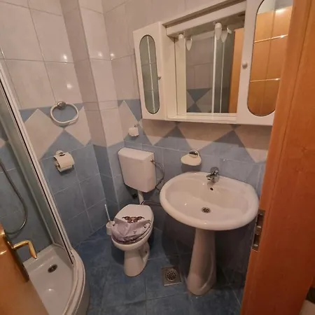 Euromodus Apartmani Krvavica Extérieur photo