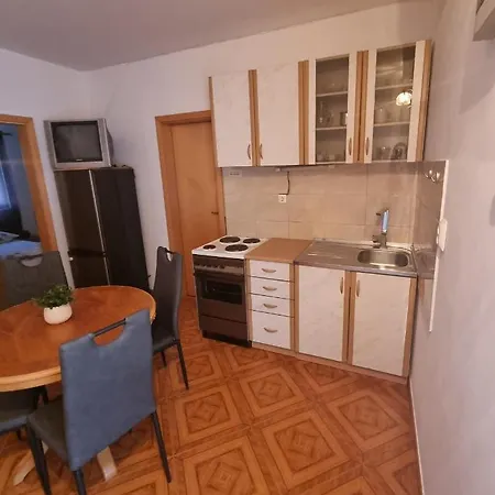 Euromodus Apartmani Krvavica Extérieur photo