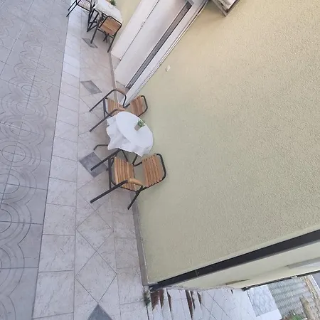 Euromodus Apartmani Krvavica Extérieur photo