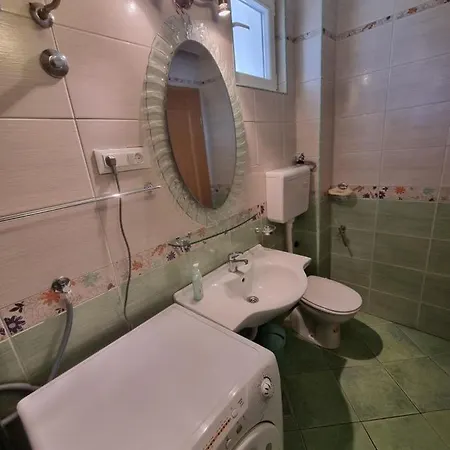Euromodus Apartmani Krvavica Extérieur photo