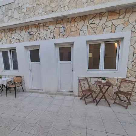 Euromodus Apartmani Krvavica Extérieur photo