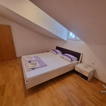 Euromodus Apartmani Krvavica Extérieur photo