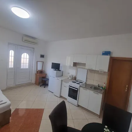 Euromodus Apartmani Krvavica Extérieur photo