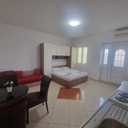 Euromodus Apartmani Krvavica Extérieur photo