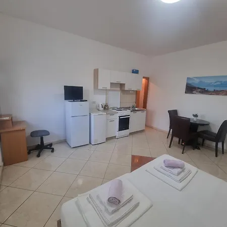 Euromodus Apartmani Krvavica Extérieur photo